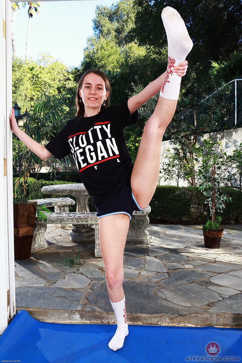 Маришка, 20 лет, 4 размер груди